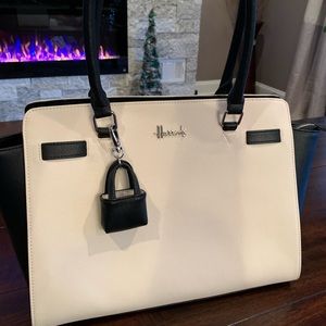 Harrod’s Crossbody White and Black Shoulder Bag
